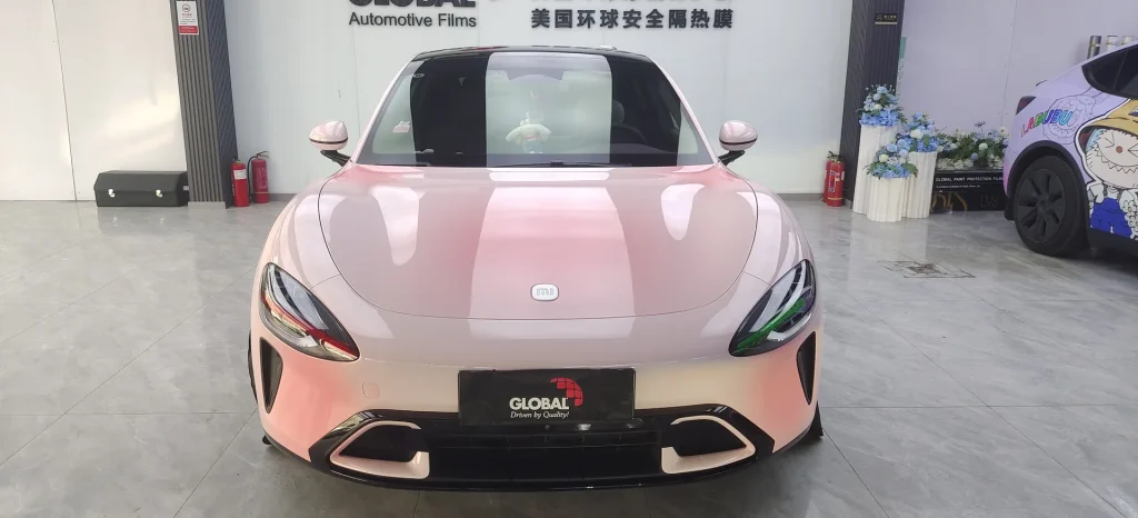 洛阳小米 SU7羞羞粉渐变定制改色施工实拍图 2